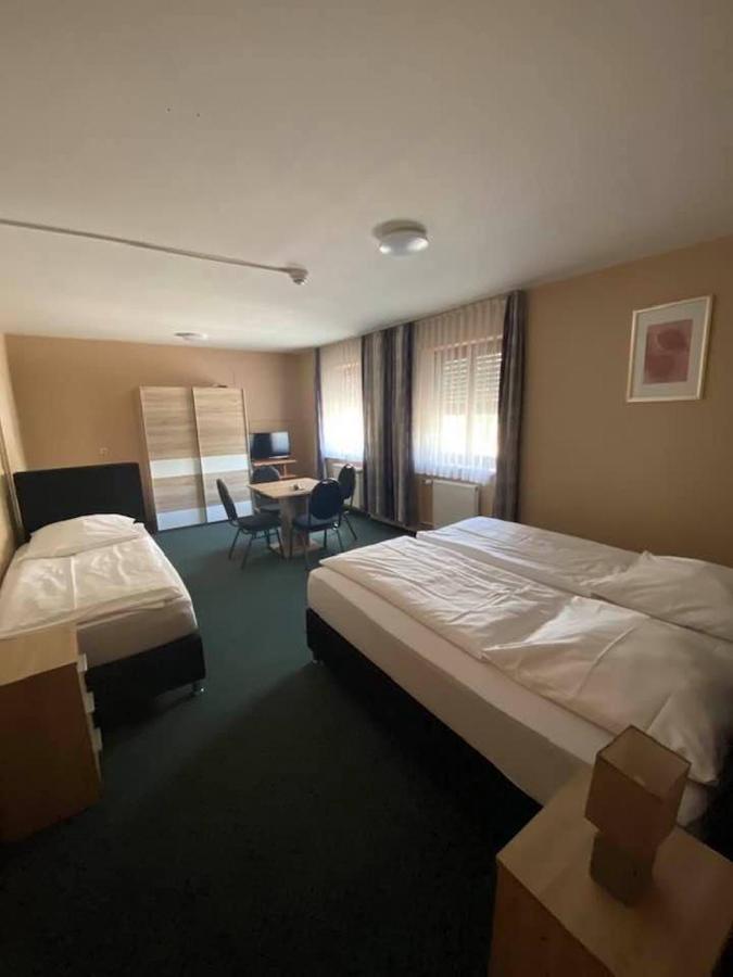 Hotel-Gasthof "Alter Ritter" Rothenburg ob der Tauber Bagian luar foto